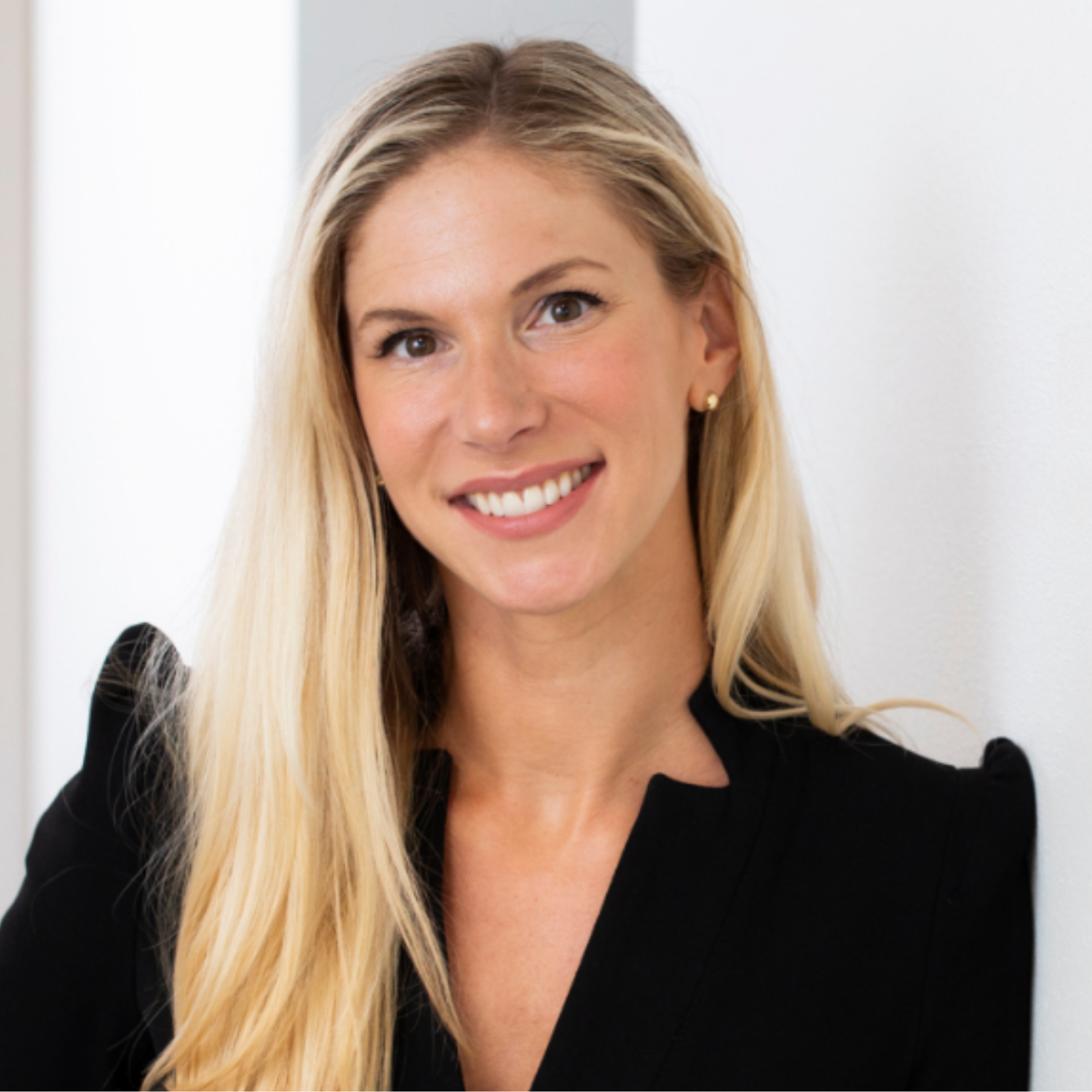 Portrait of Kimberly Schlam, DMD, MS